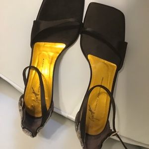 Giuseppe Zanotti kitten heels